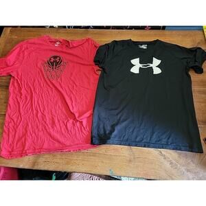 Under Armour Tshirt Lot Of 2 Red Black M Yxl
